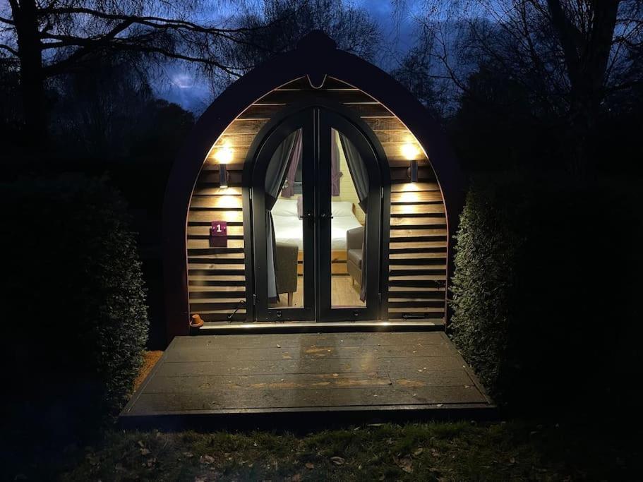 Belle Vista Glamping & Camping يورك المظهر الخارجي الصورة
